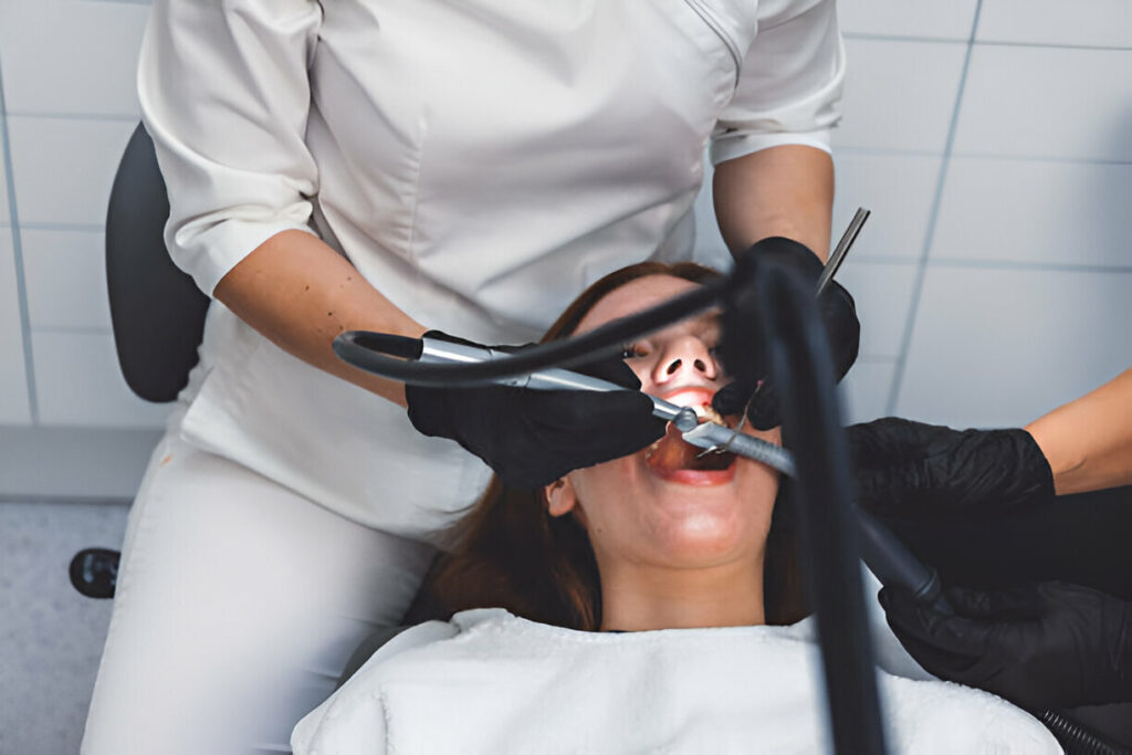 Emergency Dental Care in Huntingburg, Indiana: Why Kelly Family Dentistry is Your Best Choice_1